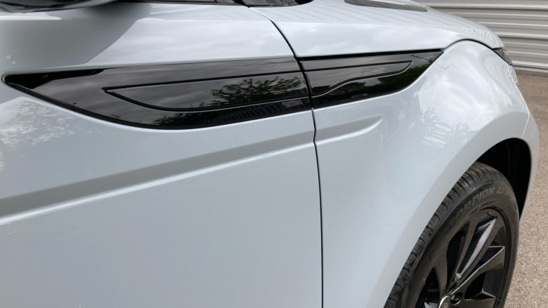 Land Rover Range Rover Evoque 2.0 D200 Hoxton Edition 5dr Auto Diesel Hatchback